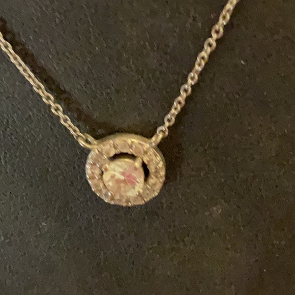 Ladies necklace - Picture 2 of 2